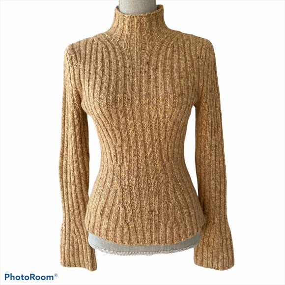 Elie Tahari Sweaters - Elie Tahari Tan Speckled Mock Neck Fitted Sweater